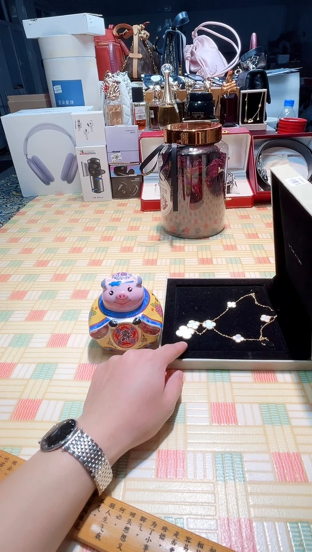 瓷片瓷器 库房到期 全部地板价@@1