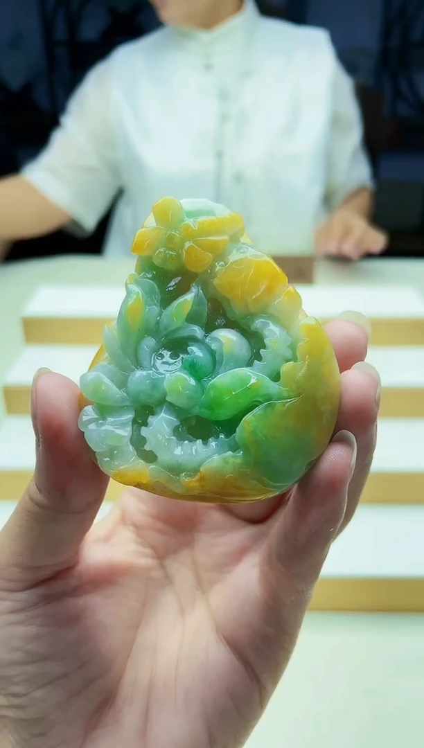 未镶嵌定制翡翠毛货09150202