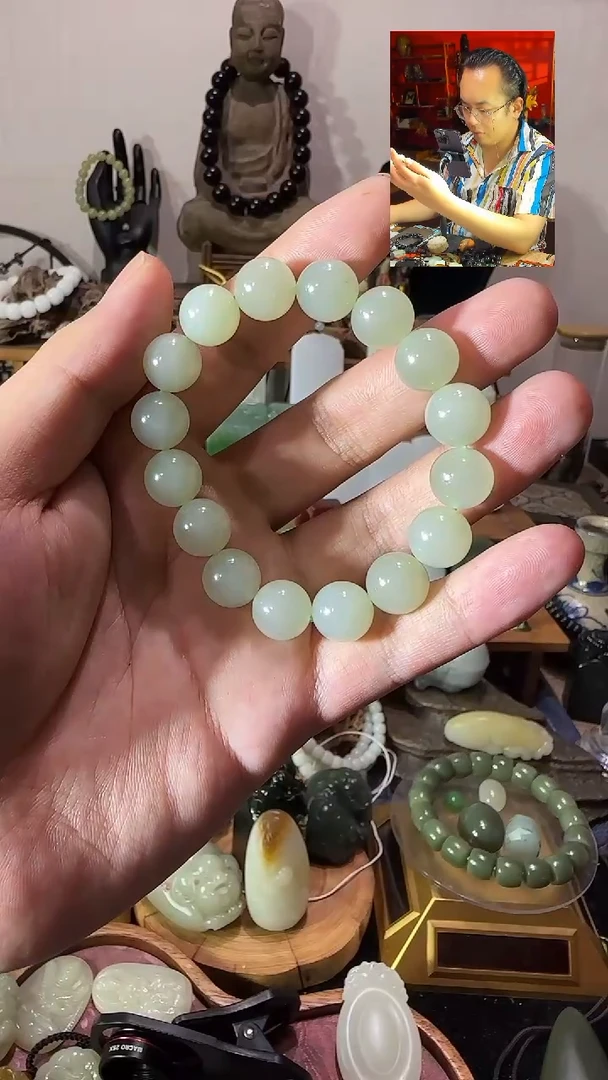 和田玉未镶嵌颈饰且末手串