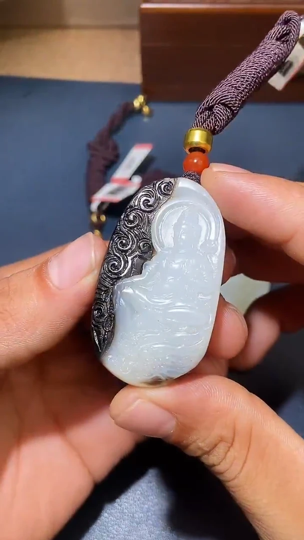 颈饰未镶嵌和田玉草**物HX