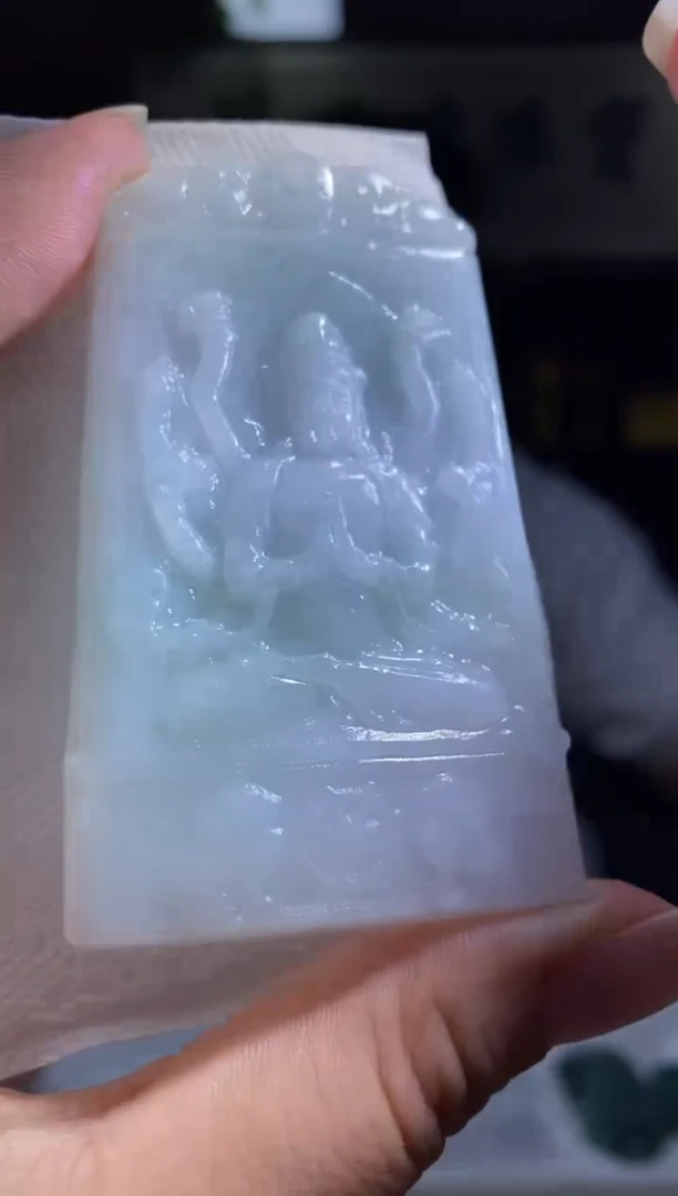 定制翡翠未镶嵌千手