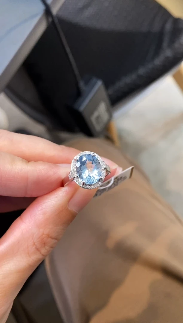 【闪购商品】海蓝宝石戒圈18K金镶嵌3.39ct