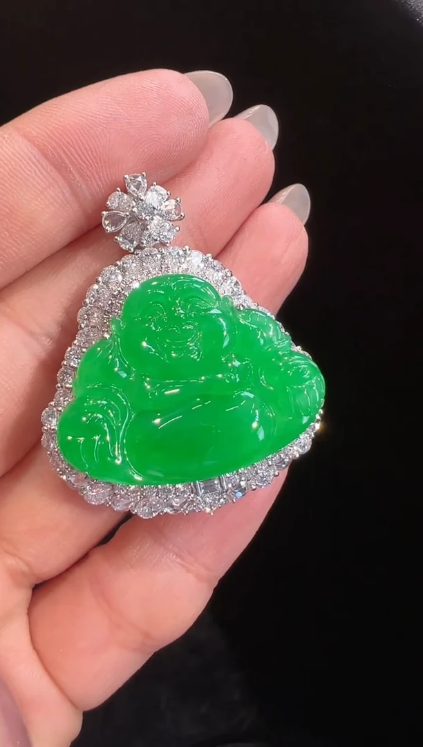 【闪购商品】翡翠吊坠(不含链)18K金镶嵌吊坠