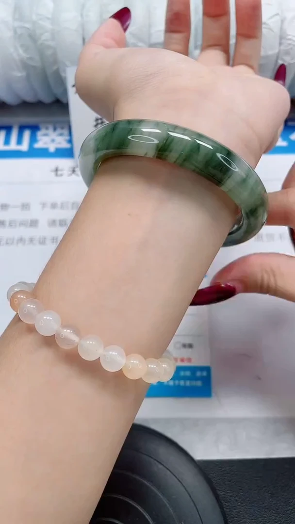未镶嵌手镯石英质玉230-56/57