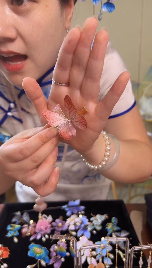 织绣非遗纯手工绒花