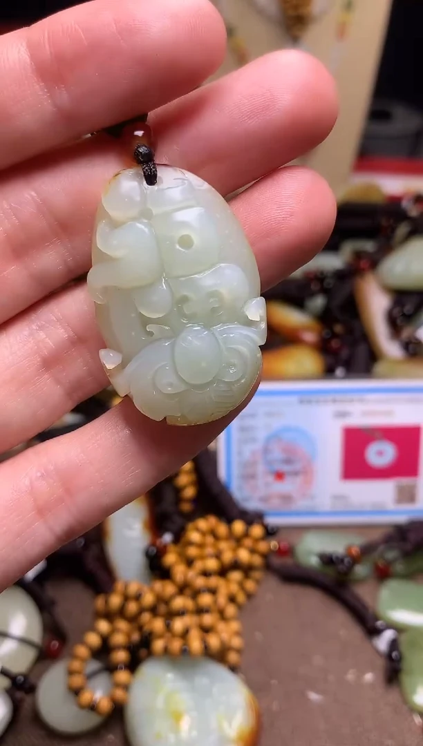 颈饰未镶嵌和田玉新疆料青海料清水和田玉吊坠
