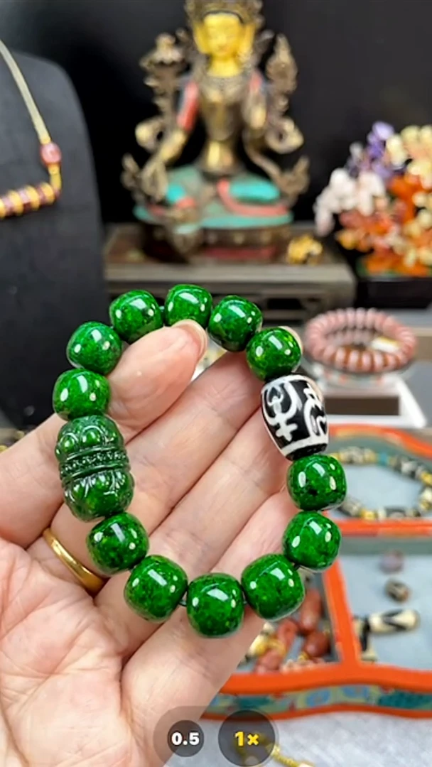 未镶嵌手绳玛瑙/玉髓宝瓶手串