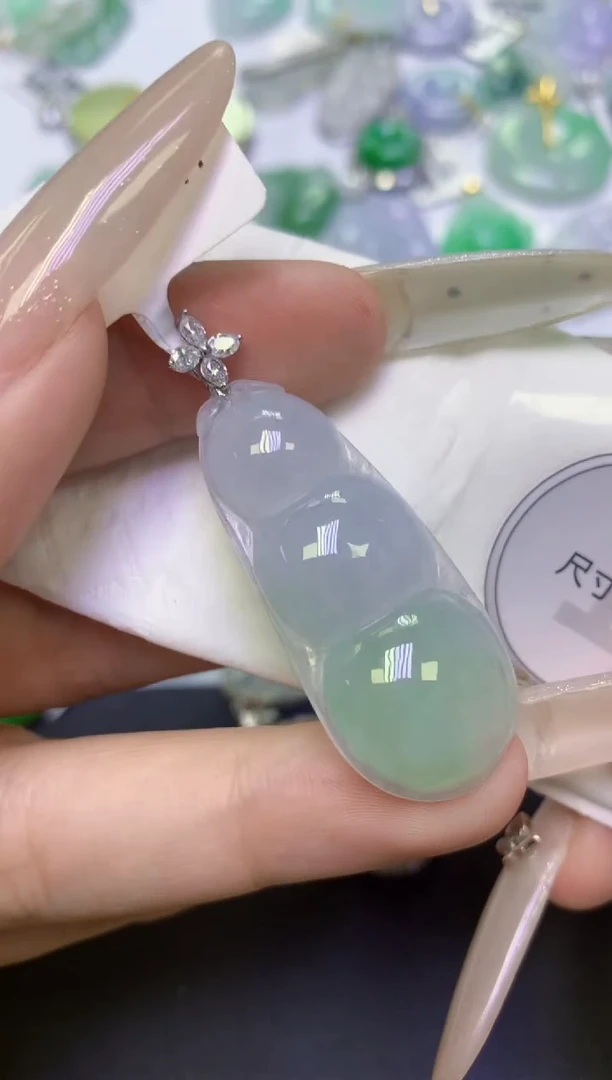 颈饰18K金镶嵌翡翠天然缅甸翡翠A货百元以上9元证书费自理