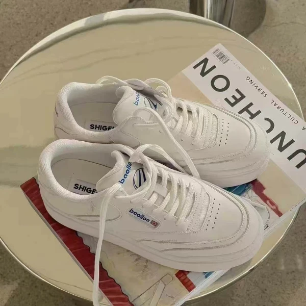 诗歌兰2025春季新款女鞋欧货真皮厚底休闲小白鞋低帮板鞋