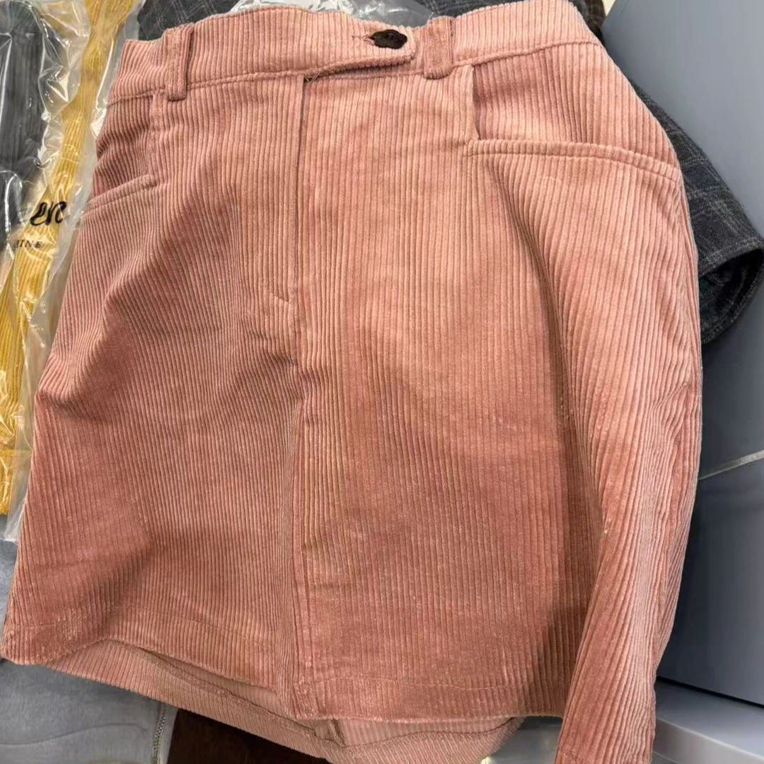 【NO退NO换】韩国东大门2025冬款o5u粉色条绒半身裙
