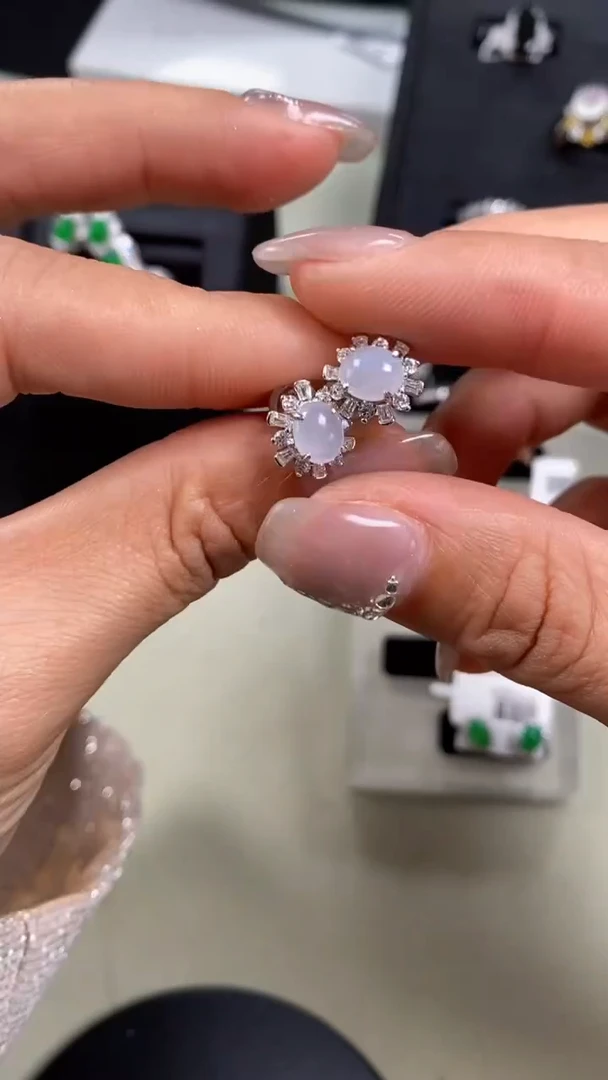 【闪购商品】翡翠戒指银S925镶嵌8775