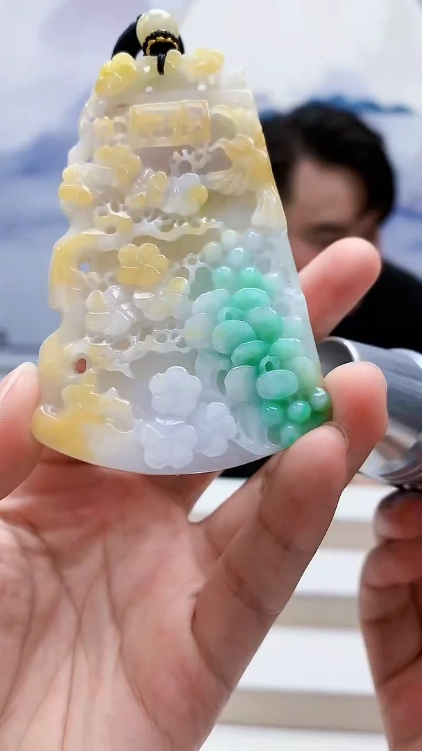 未镶嵌定制翡翠5060lr-毛货挂件86
