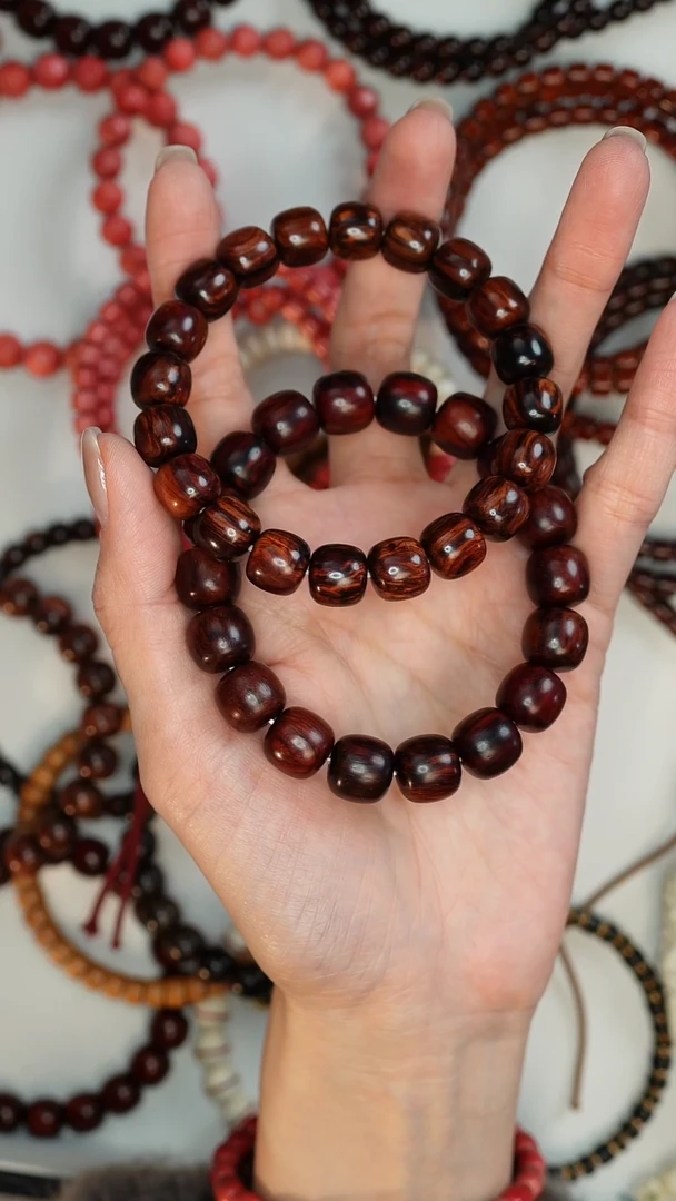 手串/手链黄花梨/降香黄檀海南红降老型11mm   瑕疵