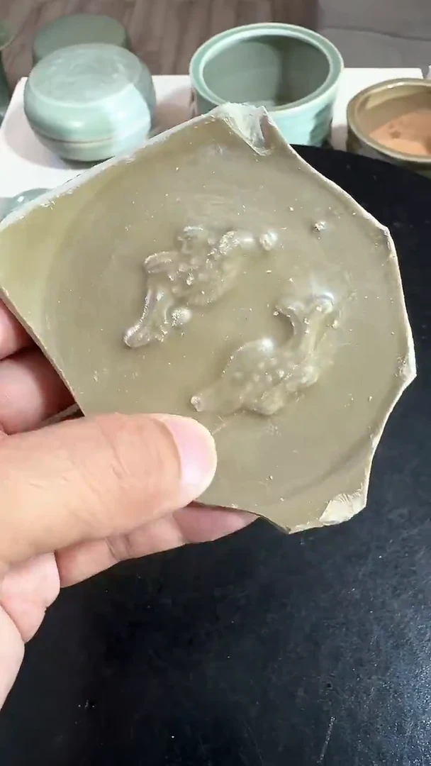 瓷片引**技龙泉青瓷鱼底瓷片学习标本