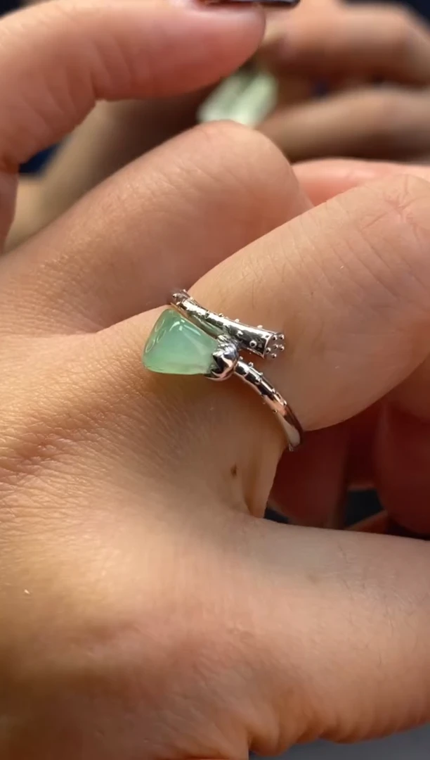 颈饰银S925镶嵌翡翠净货16891