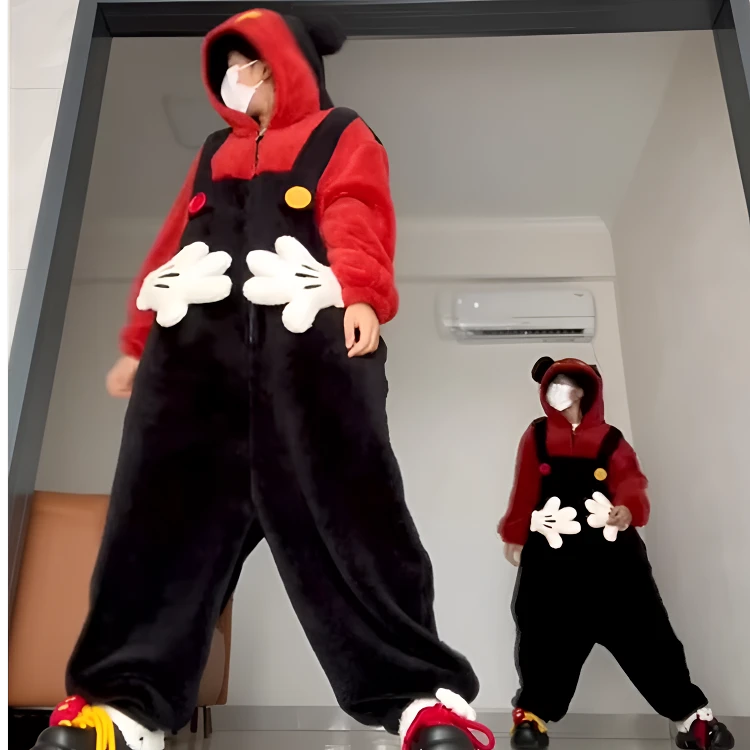 可爱动漫卡通珊瑚绒连体睡衣女款冬季2025年加厚保暖一体式家居服