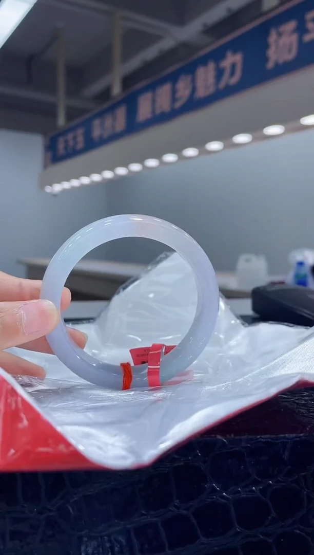 未镶嵌手镯翡翠7