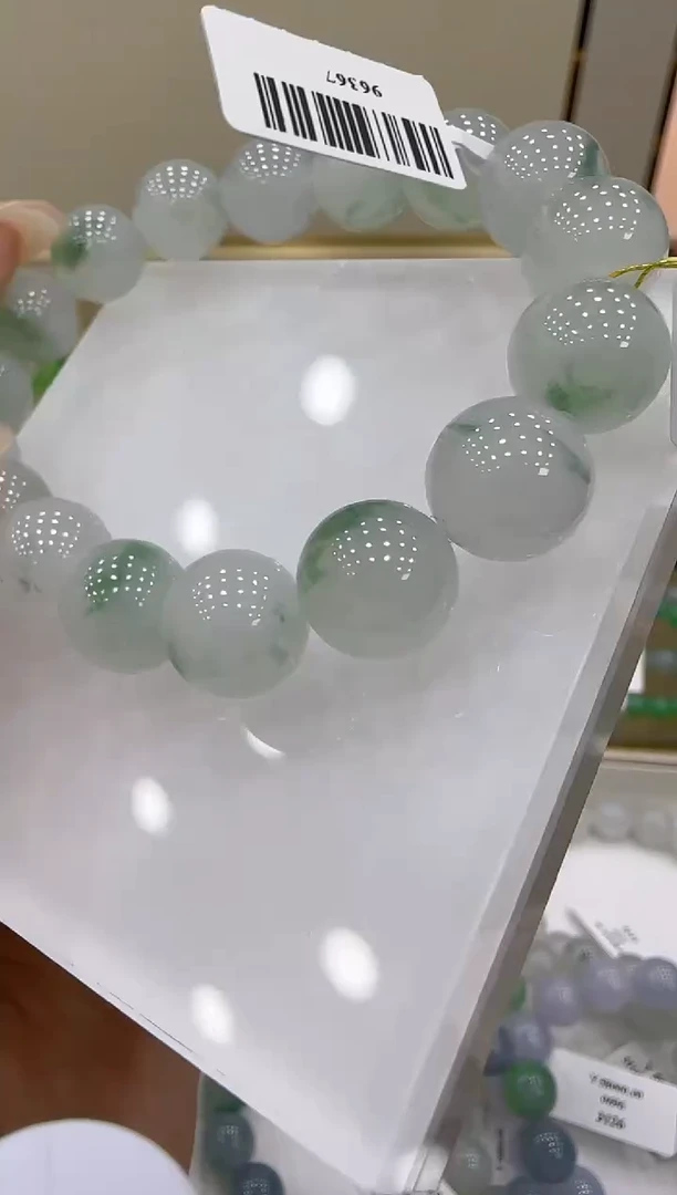 【闪购商品】翡翠手串未镶嵌团购多样性发一件