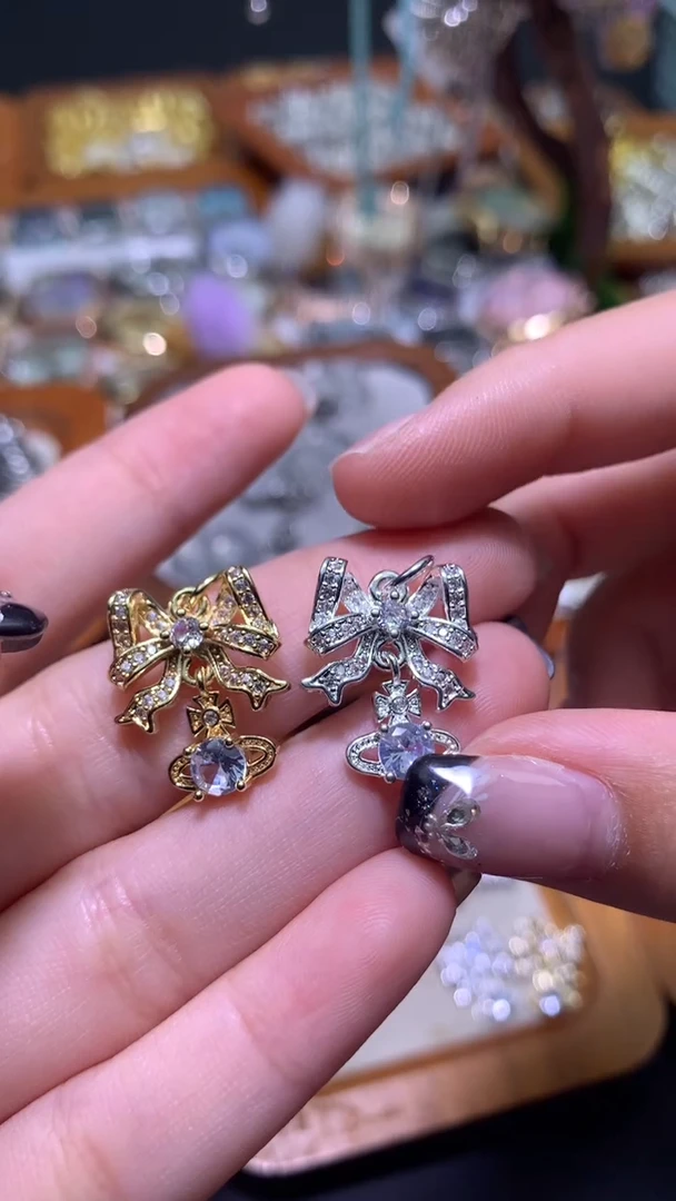 锆石合金蝴蝶结隔珠提溜6元1个（下单备注颜色）