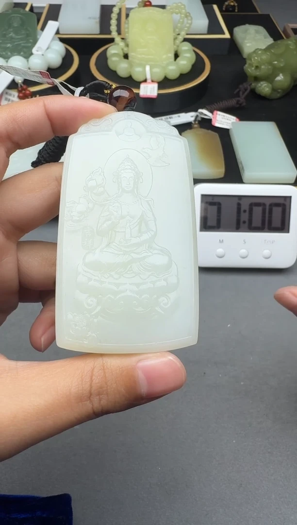 颈饰未镶嵌和田玉1