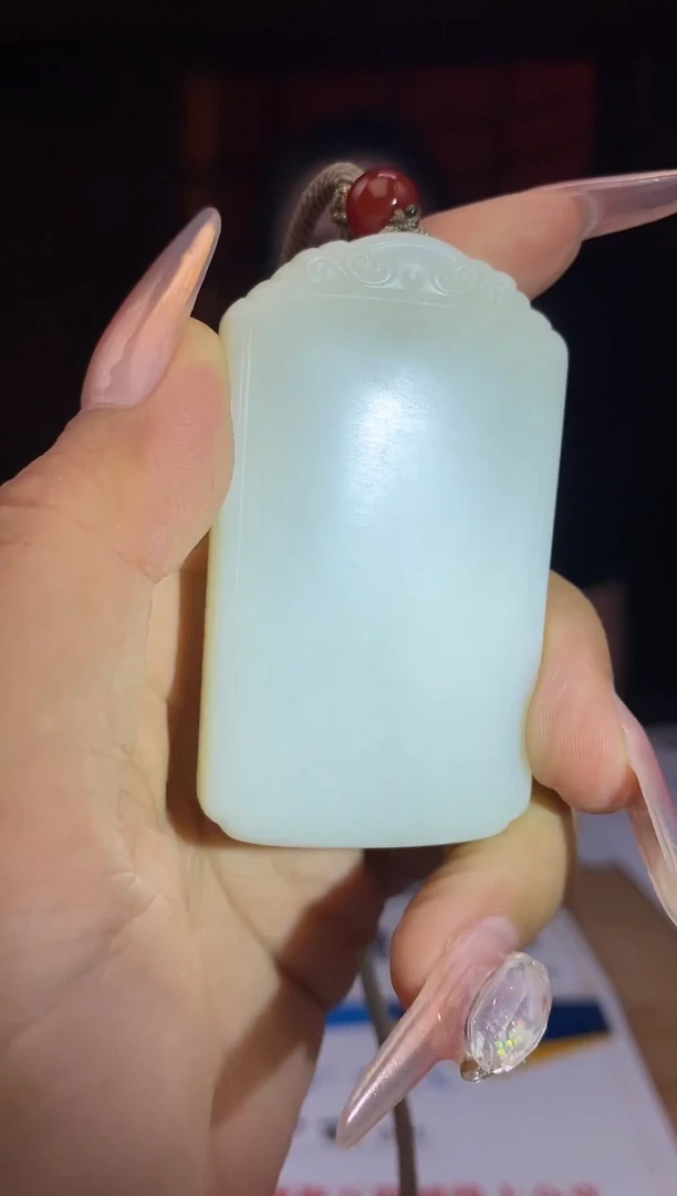 和田玉未镶嵌颈饰A445