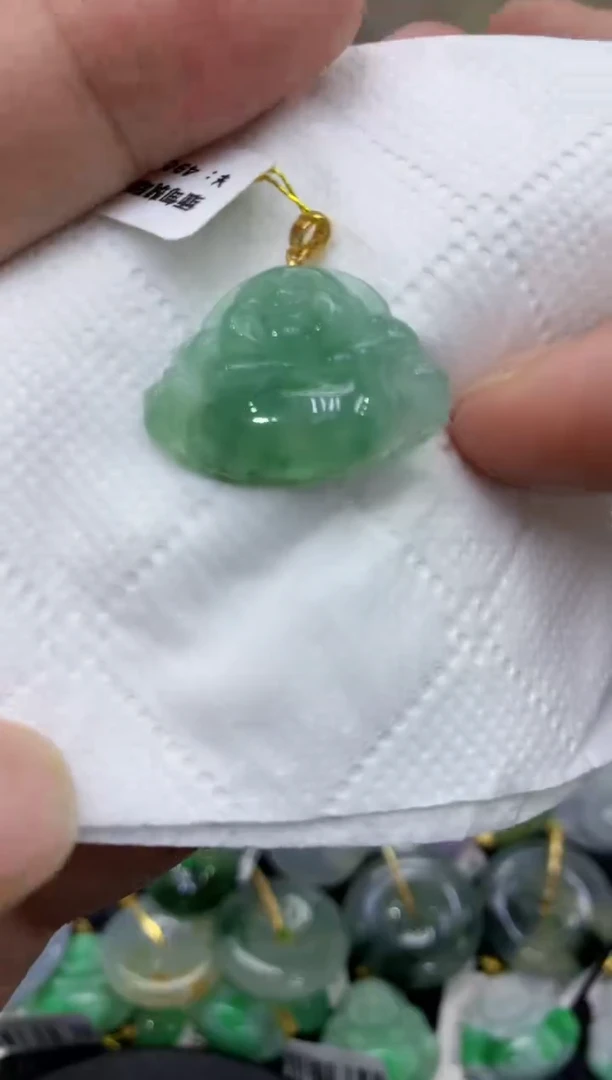 颈饰未镶嵌翡翠天然缅甸翡翠A货