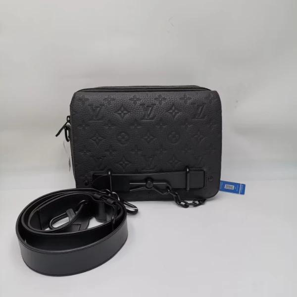 99新 LouisVuitton/路易威登 98新18006 黑老花压纹Steamer邮差包