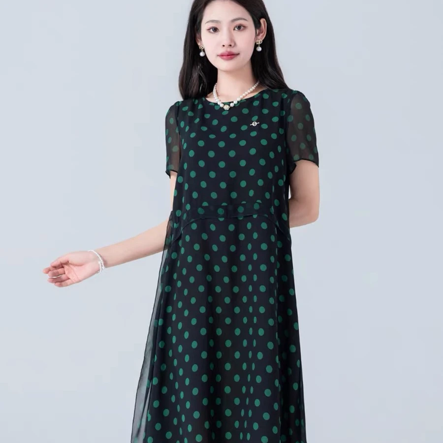 宽松休闲圆领中裙女装连衣裙L518
