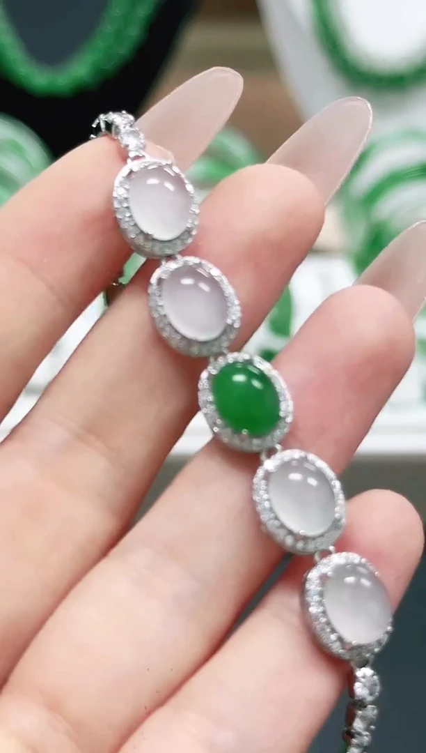 未镶嵌1石英质玉（非洲翠）臭*/5409