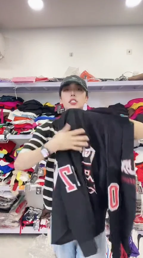闪电购精品女装131S
