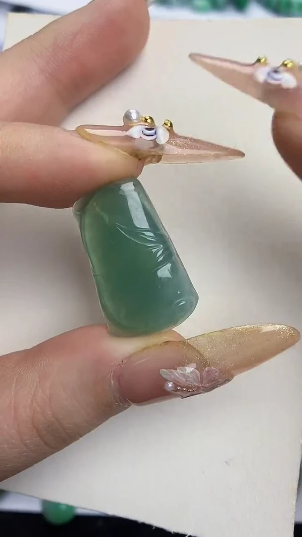 【闪购商品】翡翠颈饰未镶嵌天然缅甸A货翡翠，