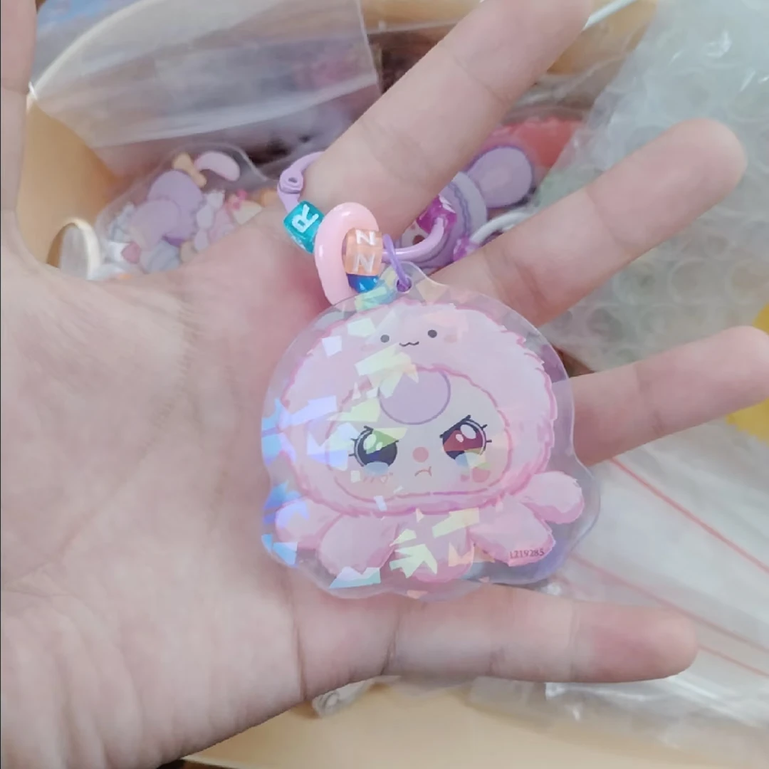 亚克力挂件欧大娃