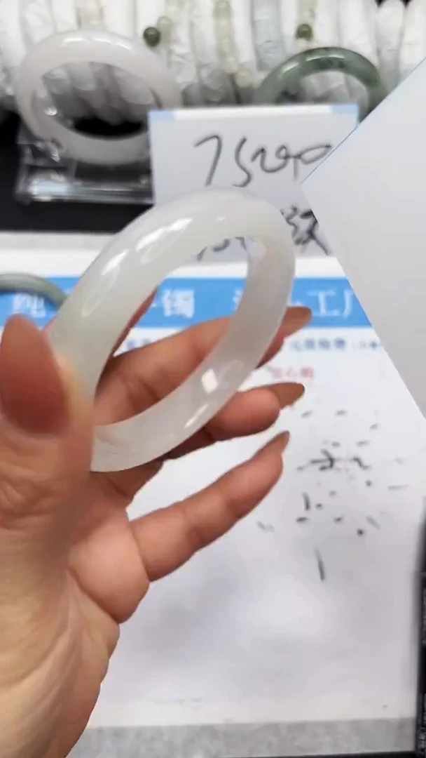 未镶嵌手镯石英质玉A87-55/56/57