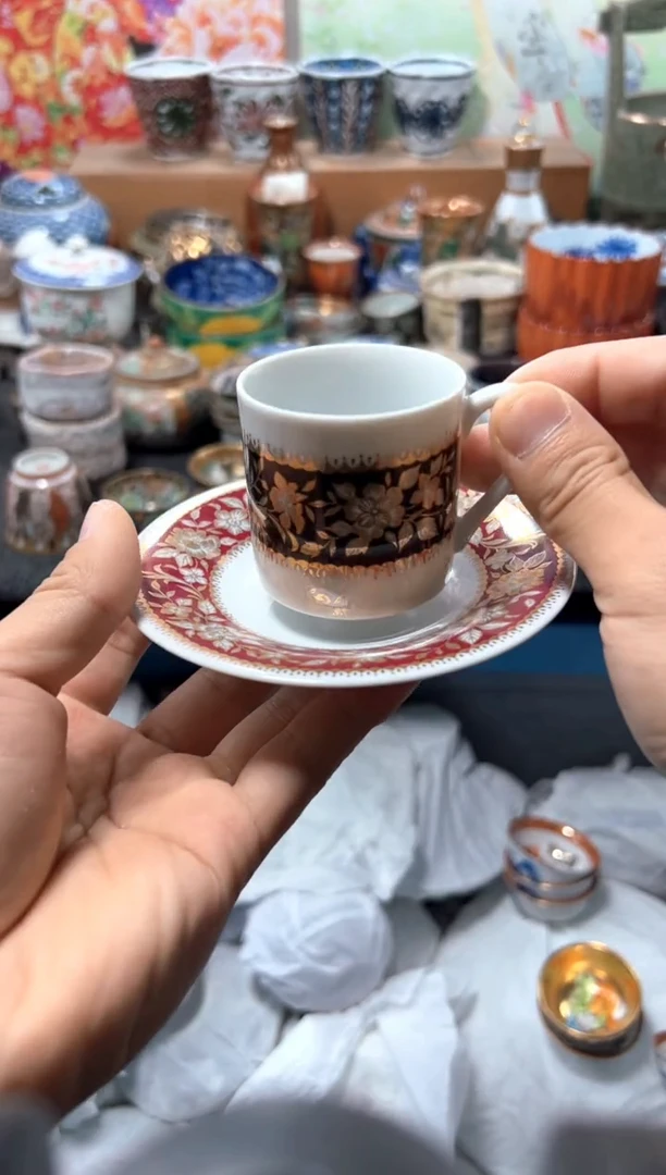 瓷片K****m夏目海外回流瓷器中古品。