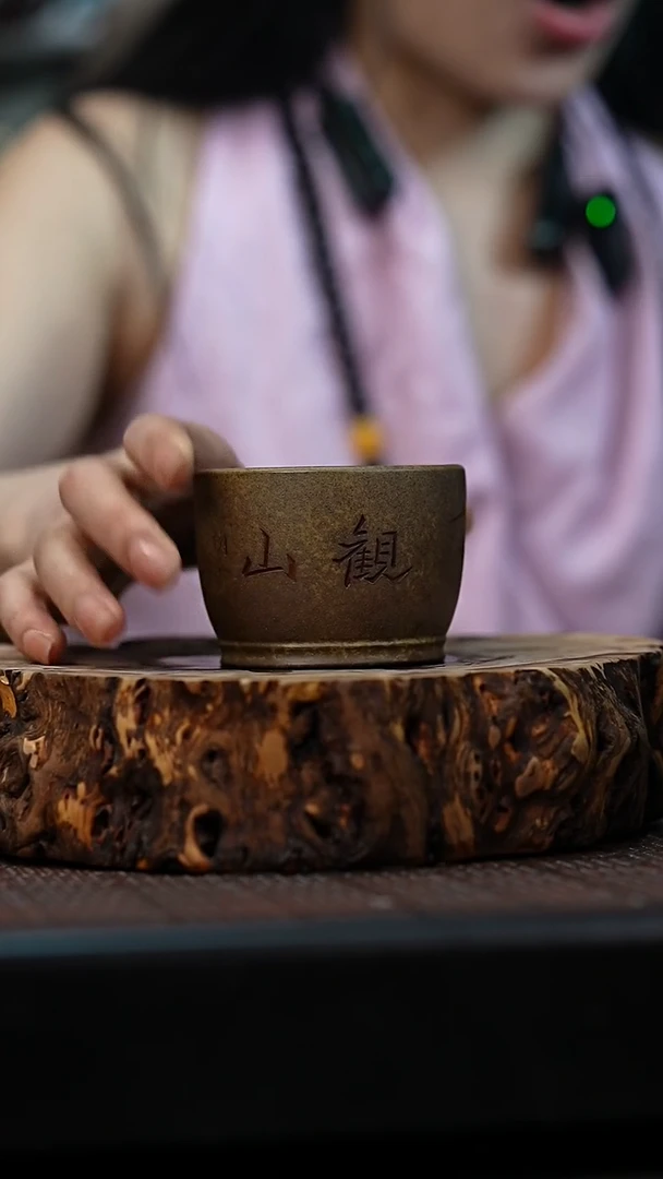茶壶紫砂宜兴岁颐传砂原矿全手杯子