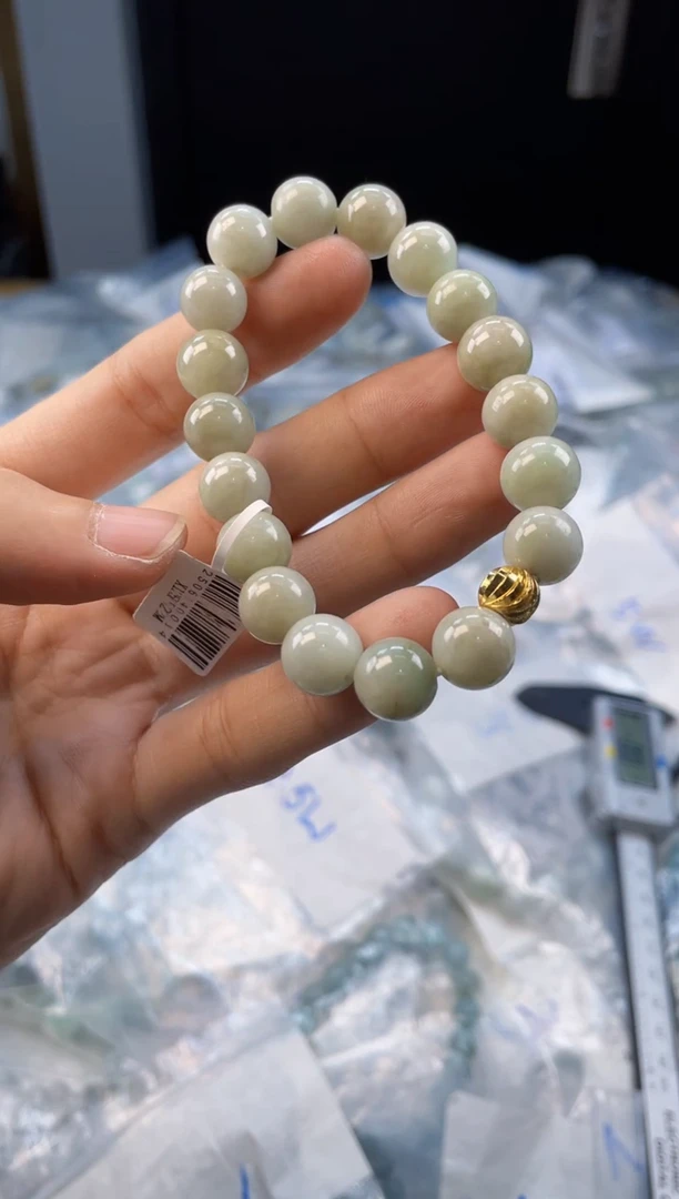 未镶嵌手链翡翠天然缅甸A货翡翠，拍一发一