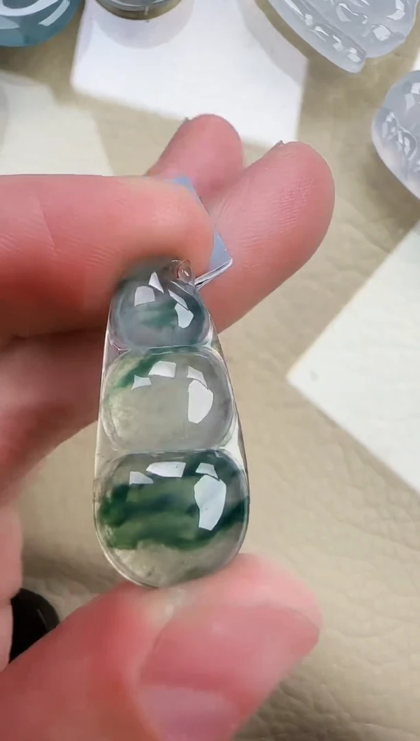 翡翠未镶嵌颈饰缅甸翡翠a货