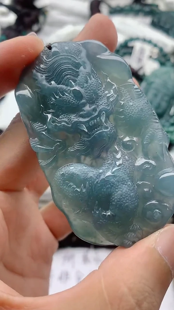 翡翠未镶嵌颈饰555555555555