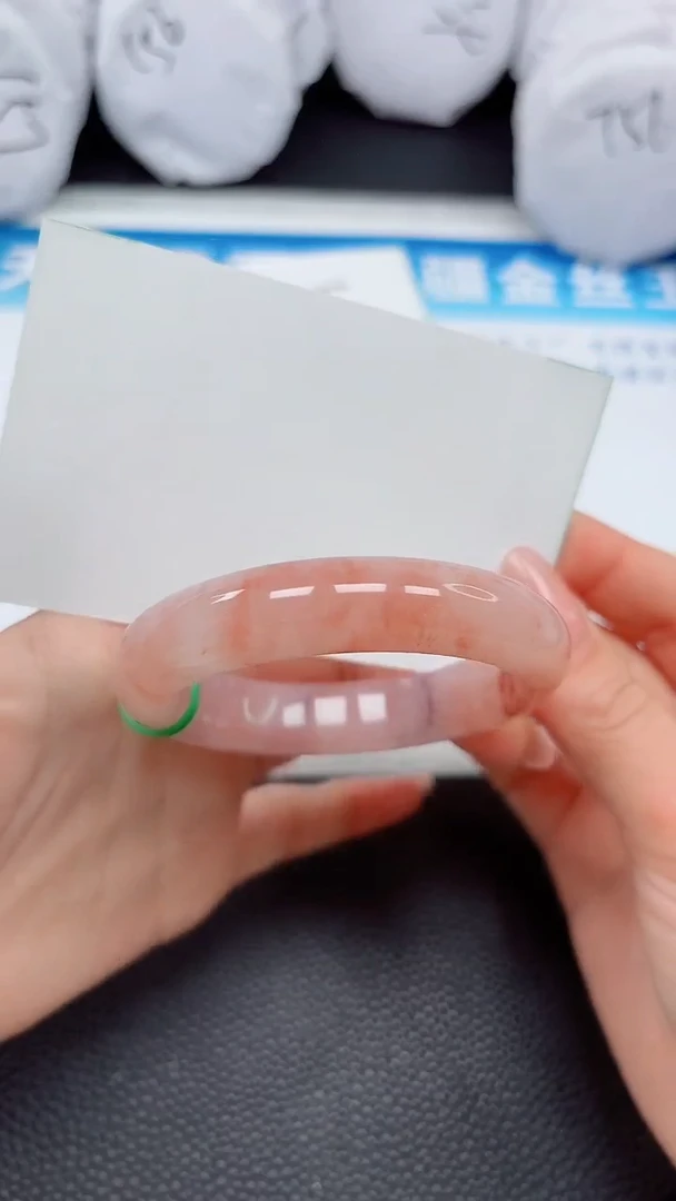 【闪购商品】石英质玉手镯未镶嵌248