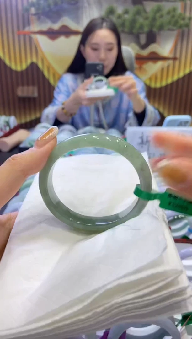 未镶嵌手镯翡翠0007643