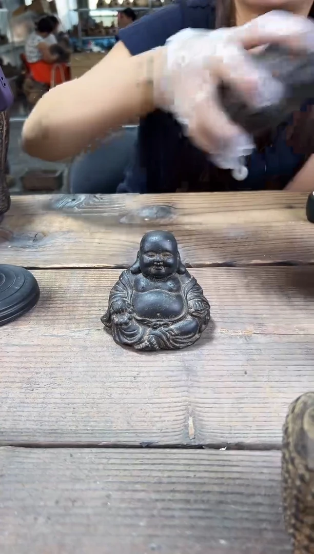 陶土【火山泥】未来佛