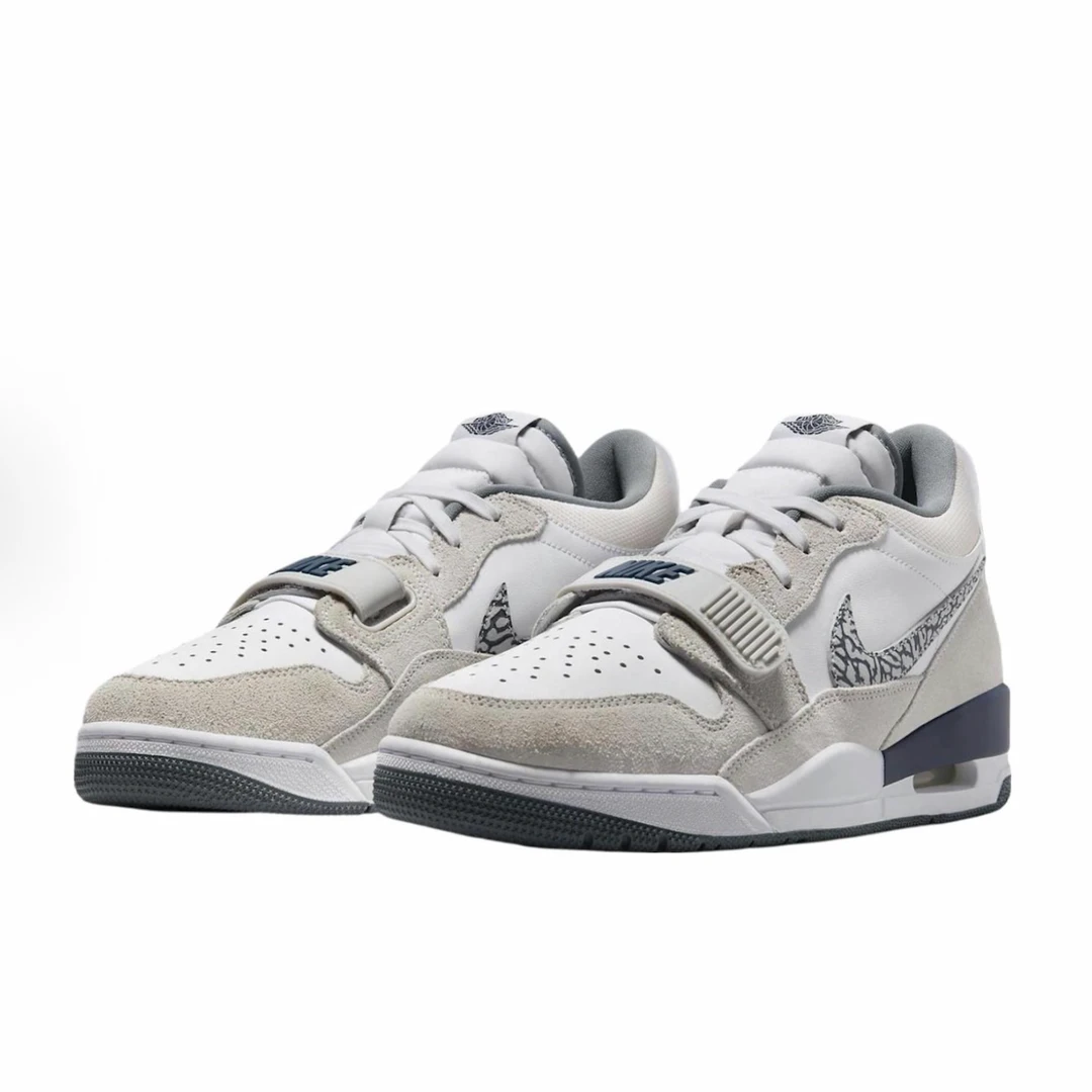 【西安利和体育正品保证】AJ312 低帮白灰蓝大童运动鞋CD9054-124