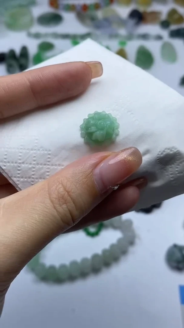 未镶嵌定制翡翠毛货定制不退不换
