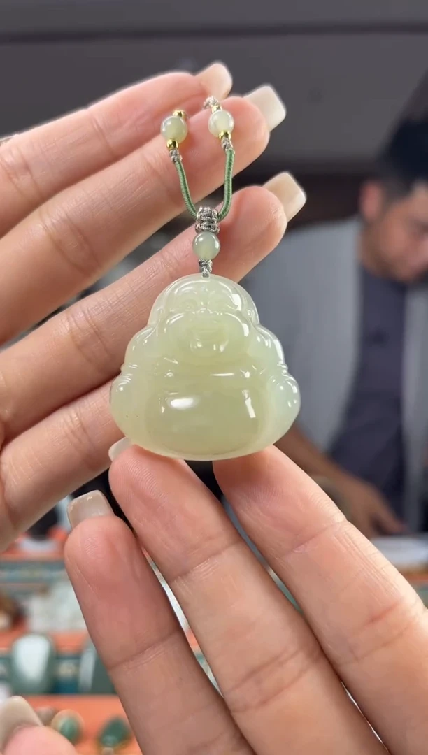 颈饰未镶嵌和田玉佩佩35mm左右