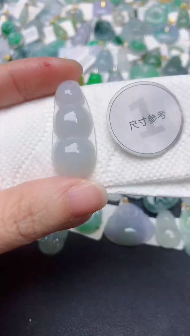 颈饰未镶嵌翡翠天然缅甸A货翡翠