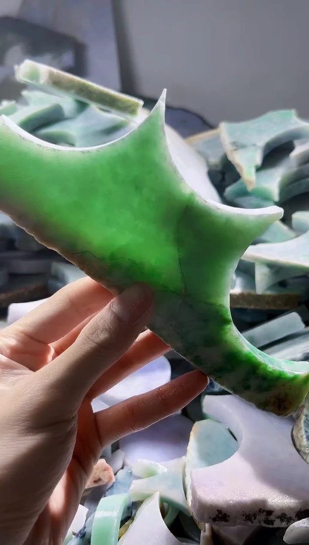 翡翠裸石缅甸翡翠A货陈72