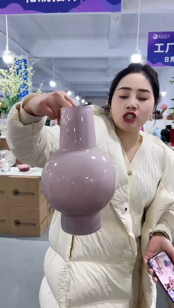 【闪购商品】玻璃安琪花瓶微瑕-O885