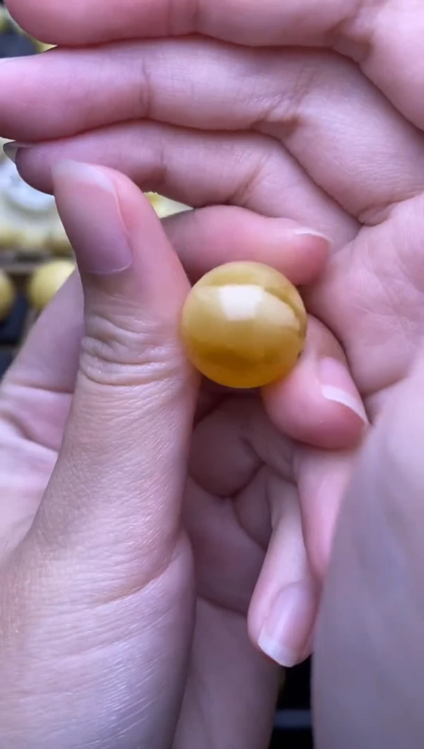未镶嵌琥珀裸石大小姐珠宝严选68