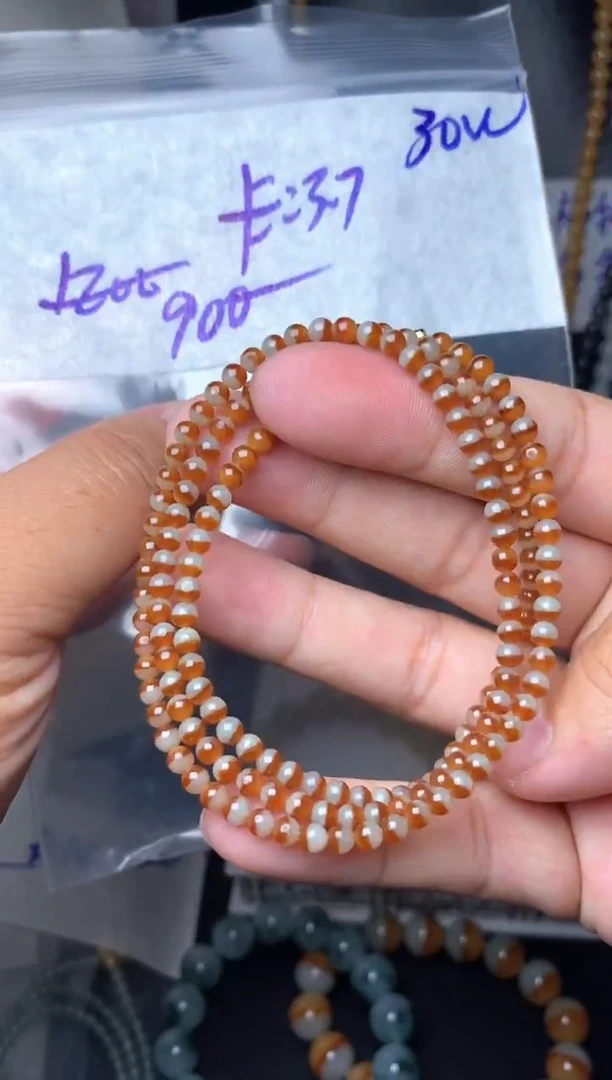 未镶嵌定制翡翠毛货需精细抛光拍一发一