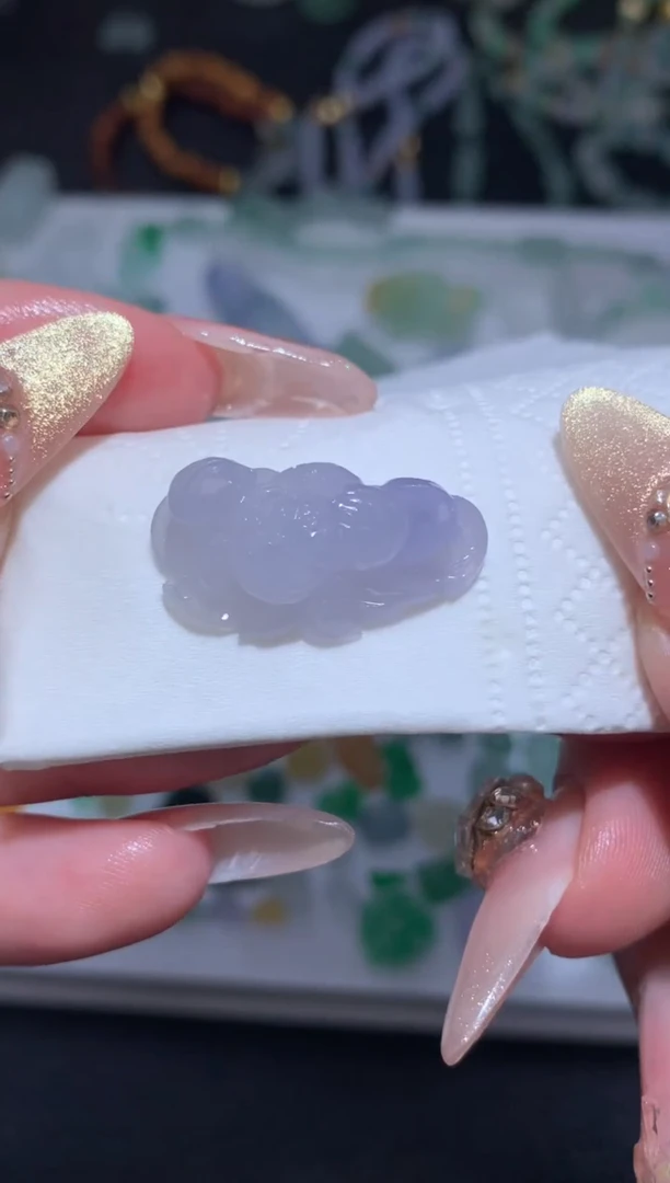 未镶嵌定制翡翠莲花